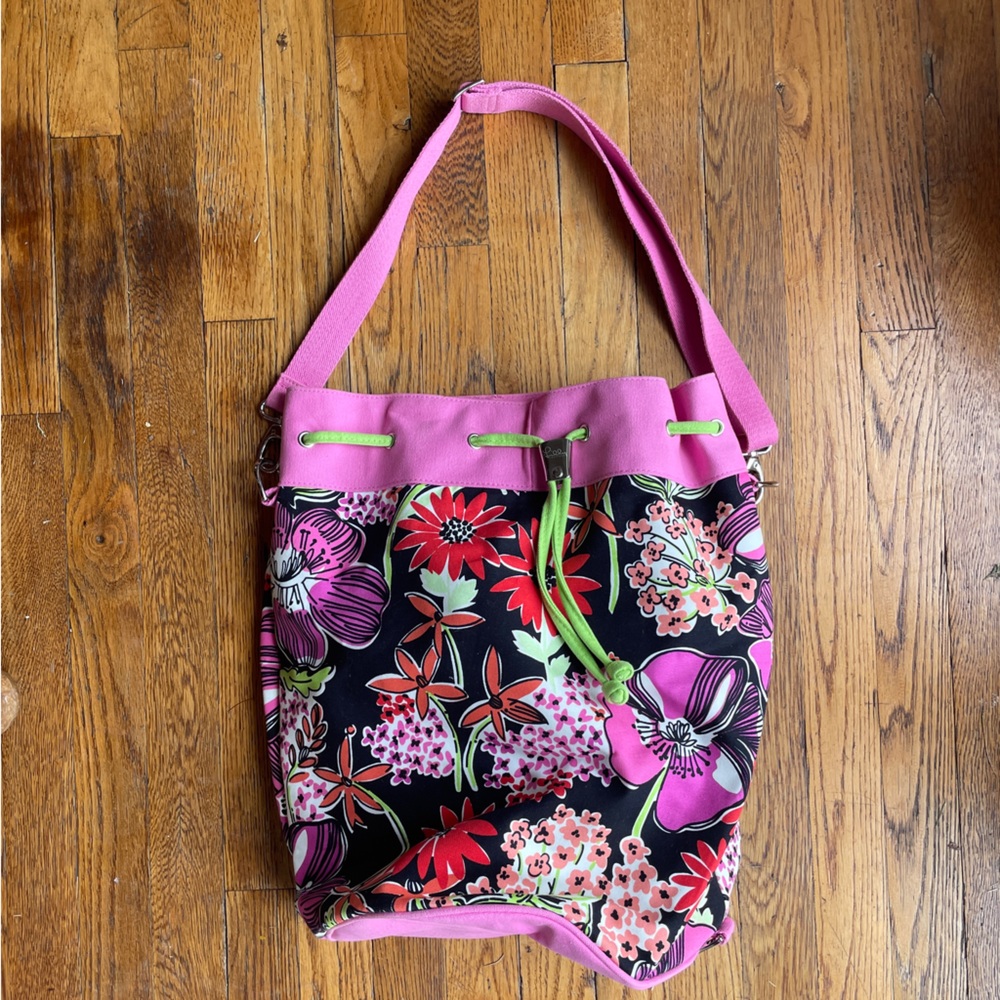 Lilly Pulitzer Pink Floral Bucket Tote Bag New without tags